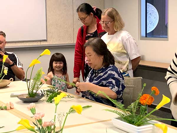 Kogetsukai Ikebana